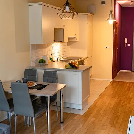 Apartment Triton In *