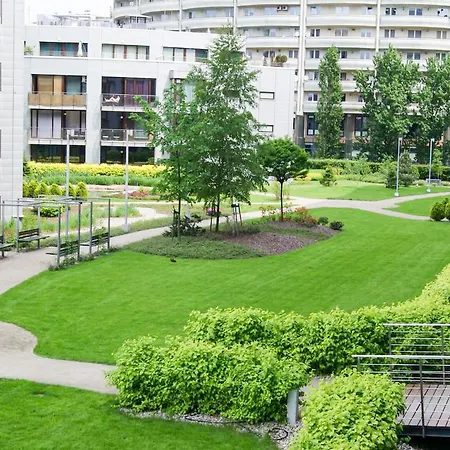 Triton In Appartement Varsovie