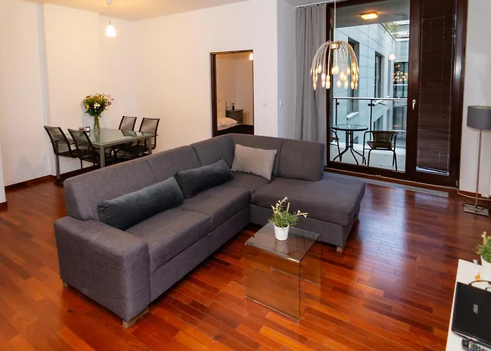 Lejlighed Triton In Warszawa